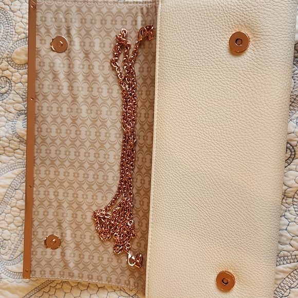 Purse - Picture 5 of 5